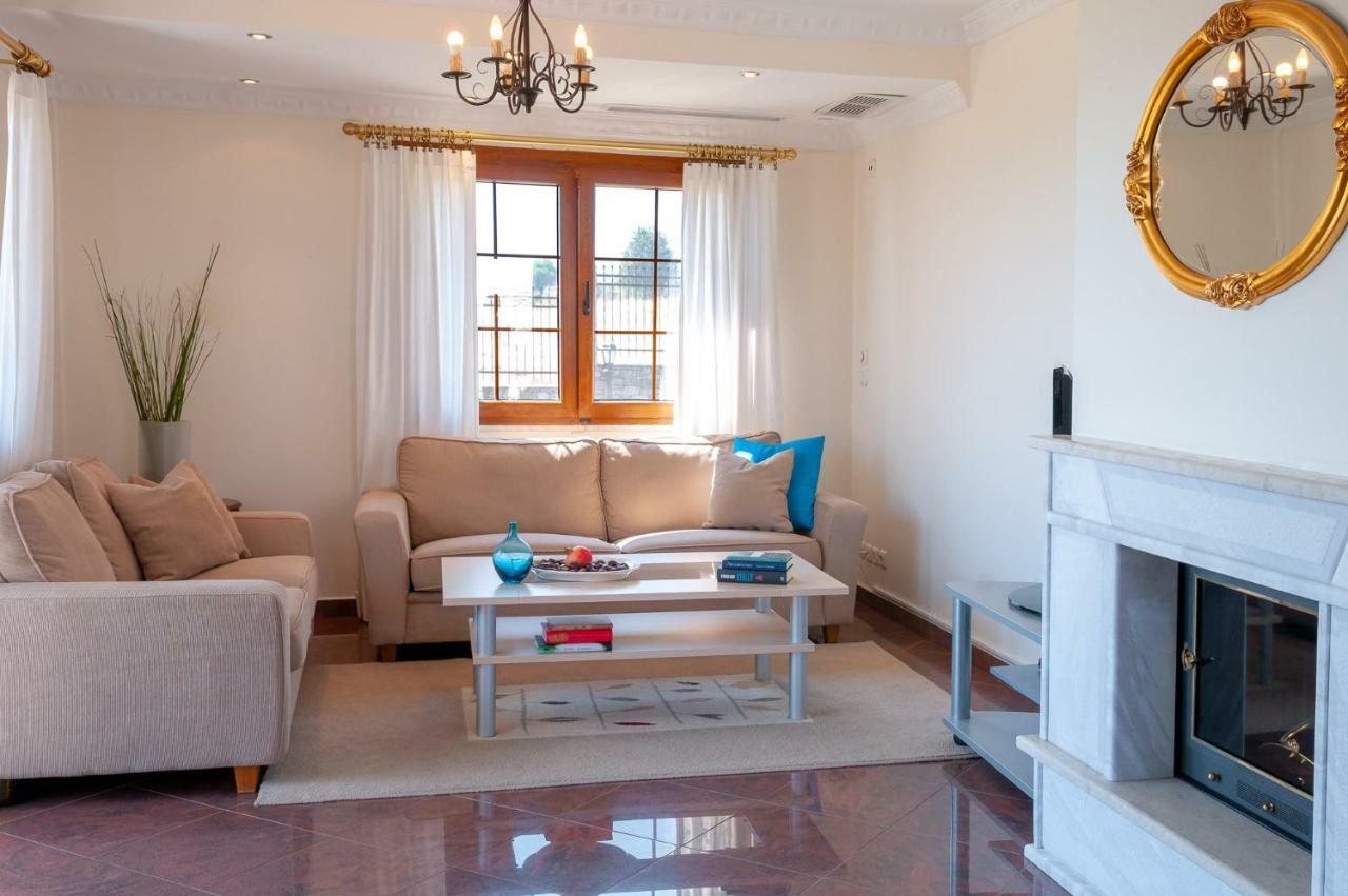 Olympus Pantheon Luxury Villas Leptokaryá Eksteriør bilde